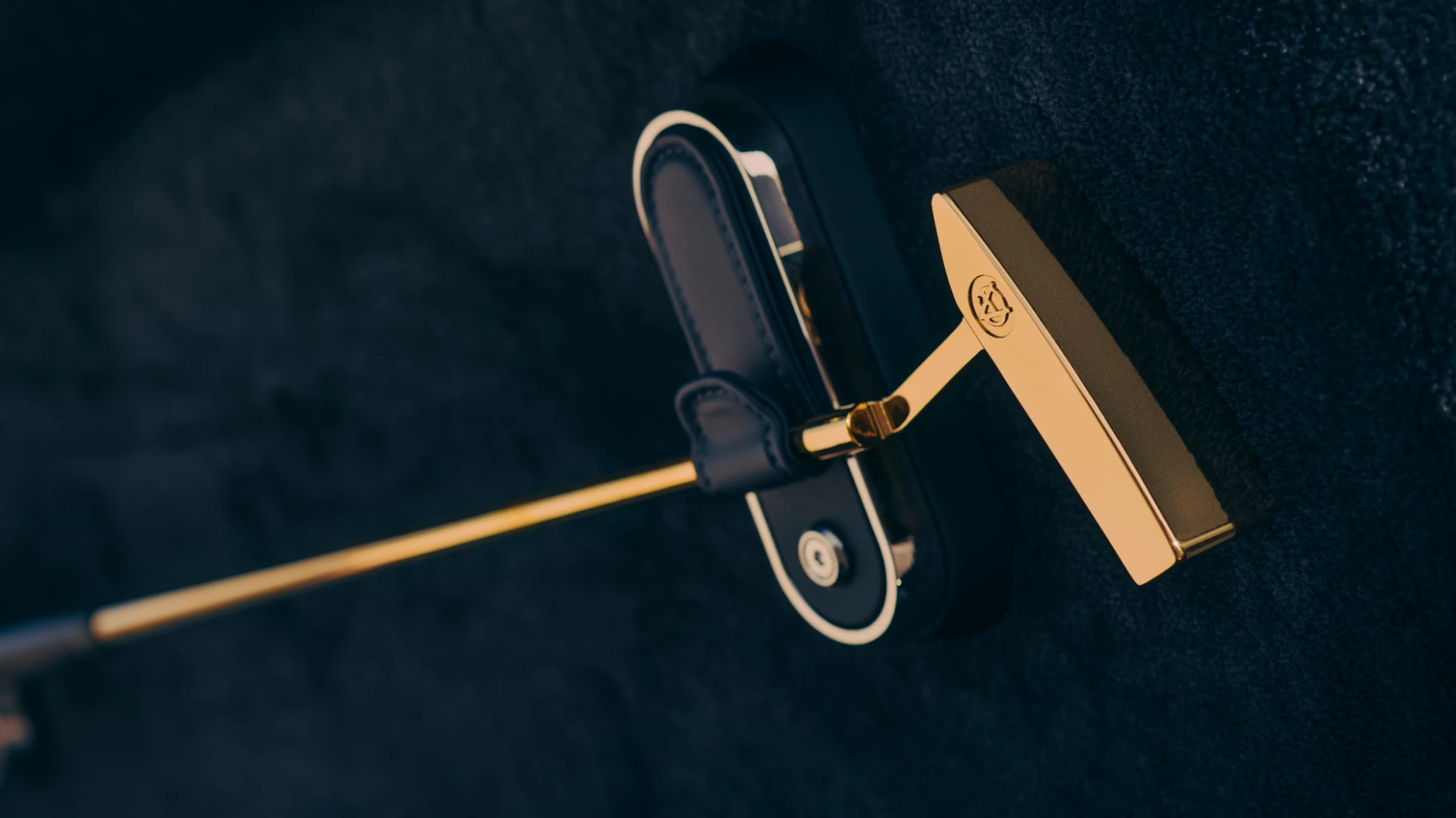 The Goldfinger gold-plated putter