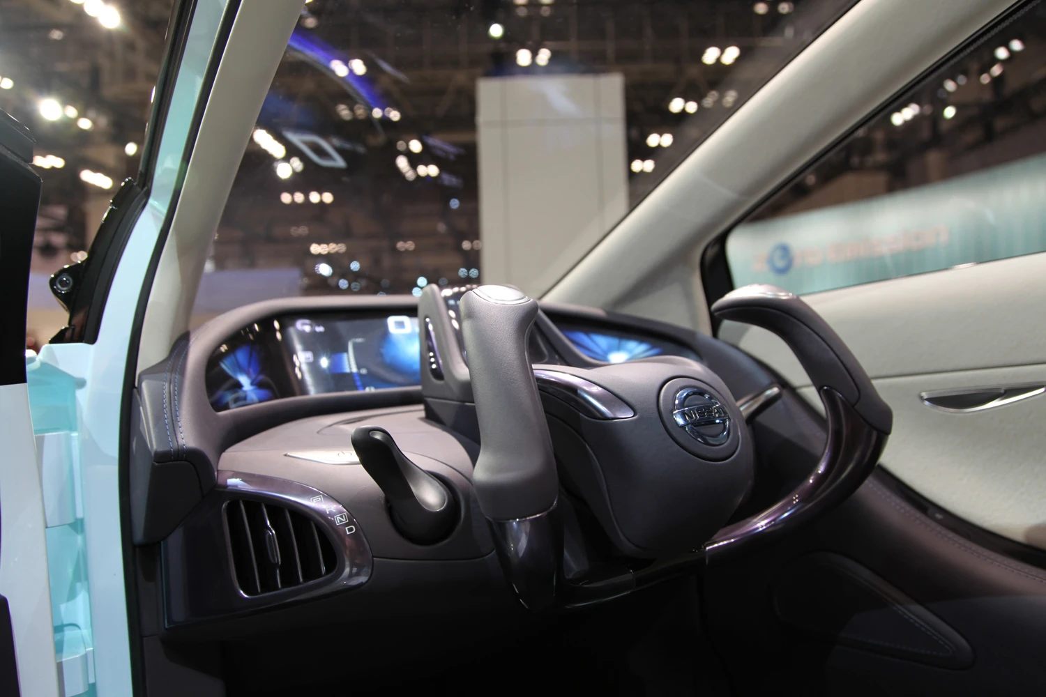 Nissan's LandGlider