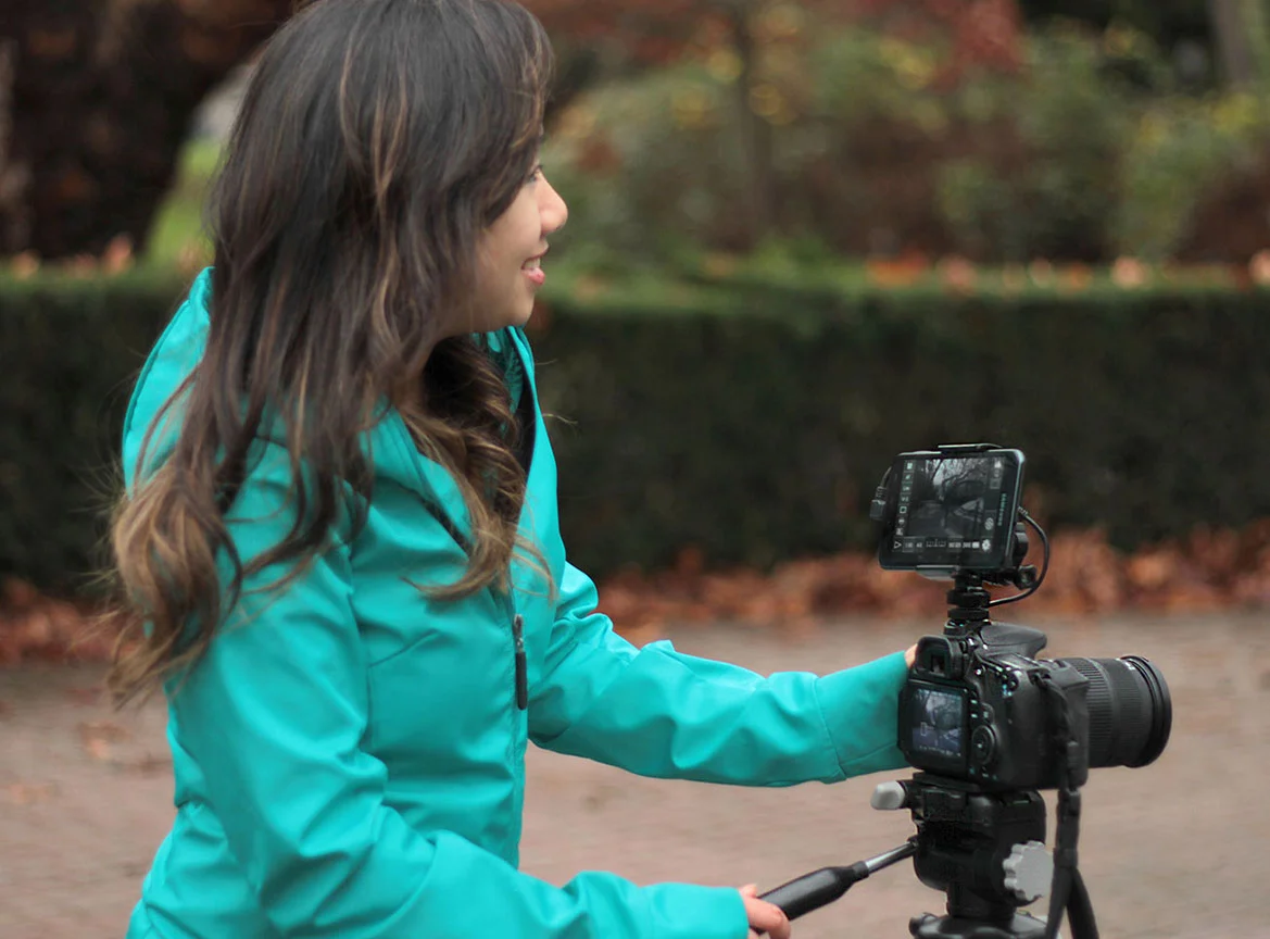 The Camlet Mount will work with our without a tripod