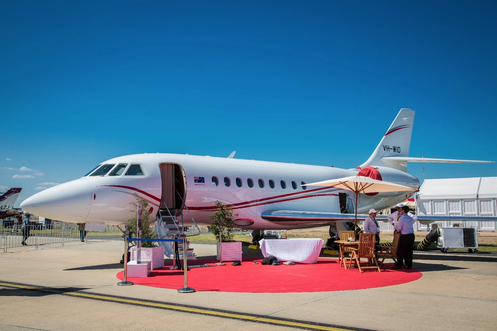 Dassault Falcon 2000LX