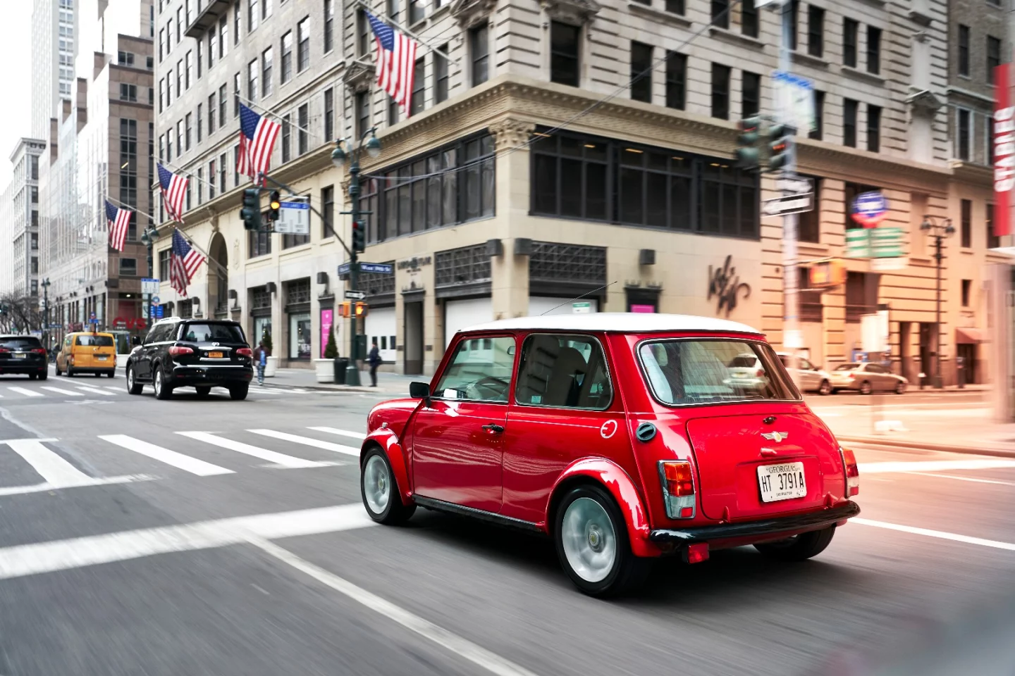 Classic Mini Electric concept: hitting the streets of New York