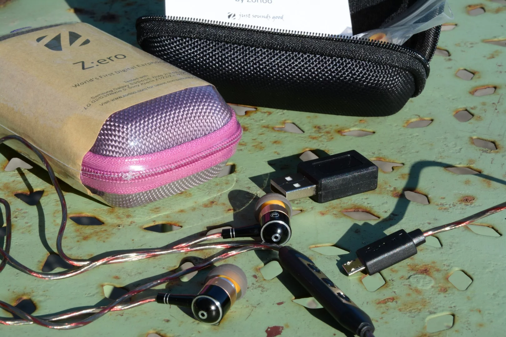 The Z:ero earphones deliver clear and detailed audio, though they're not exactly plug and play