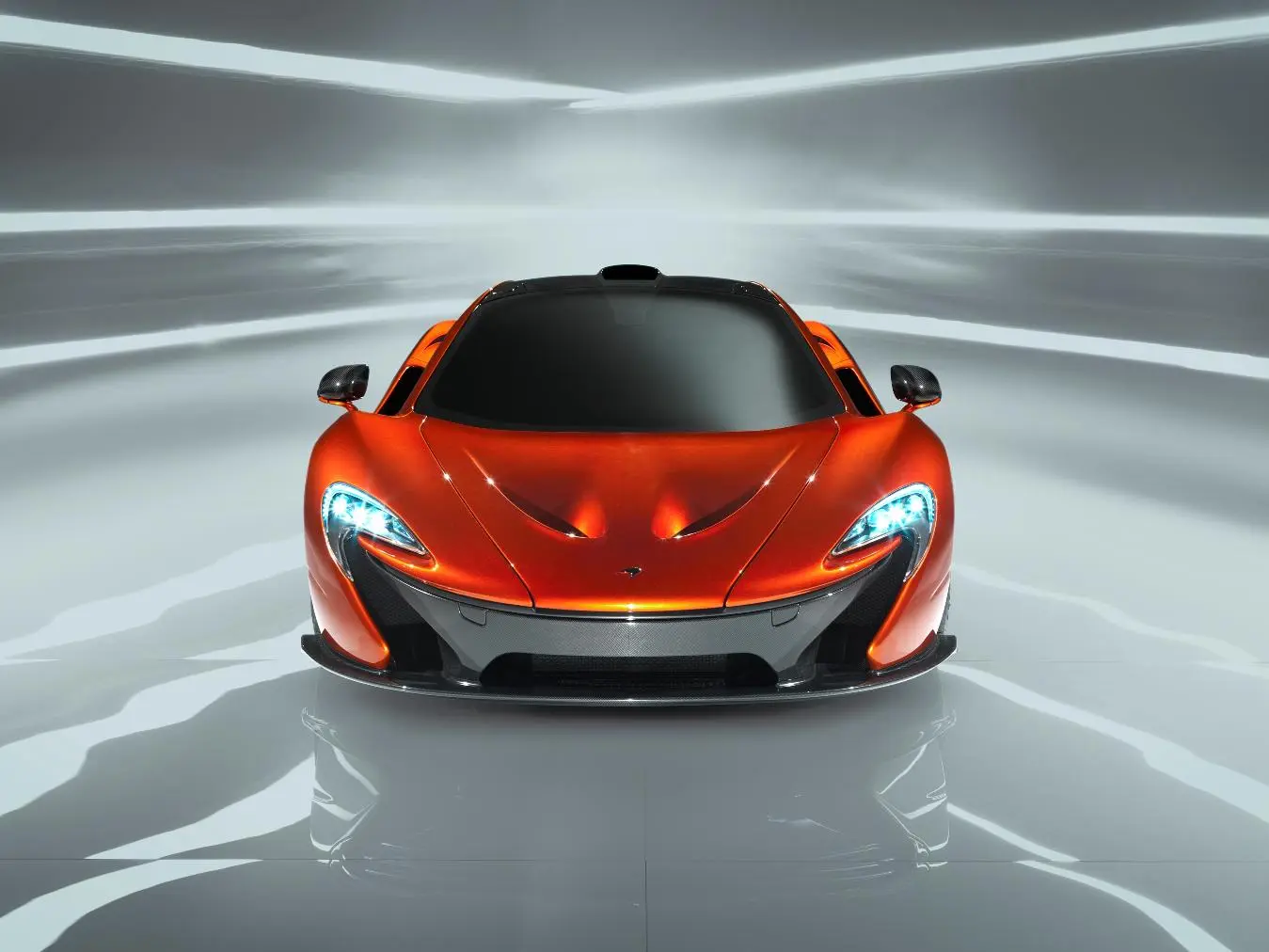 The narrow LED headlamps keep the front-end open for cooling