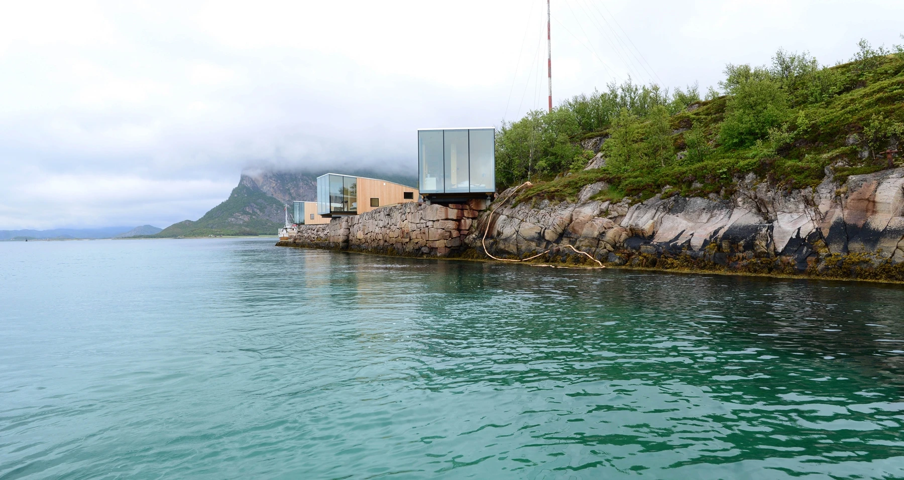 There are four cabins on Manshausen in total
