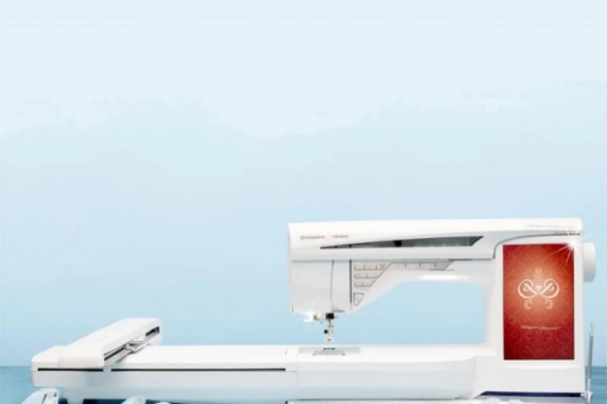 Husqvarna Viking Designer Diamond