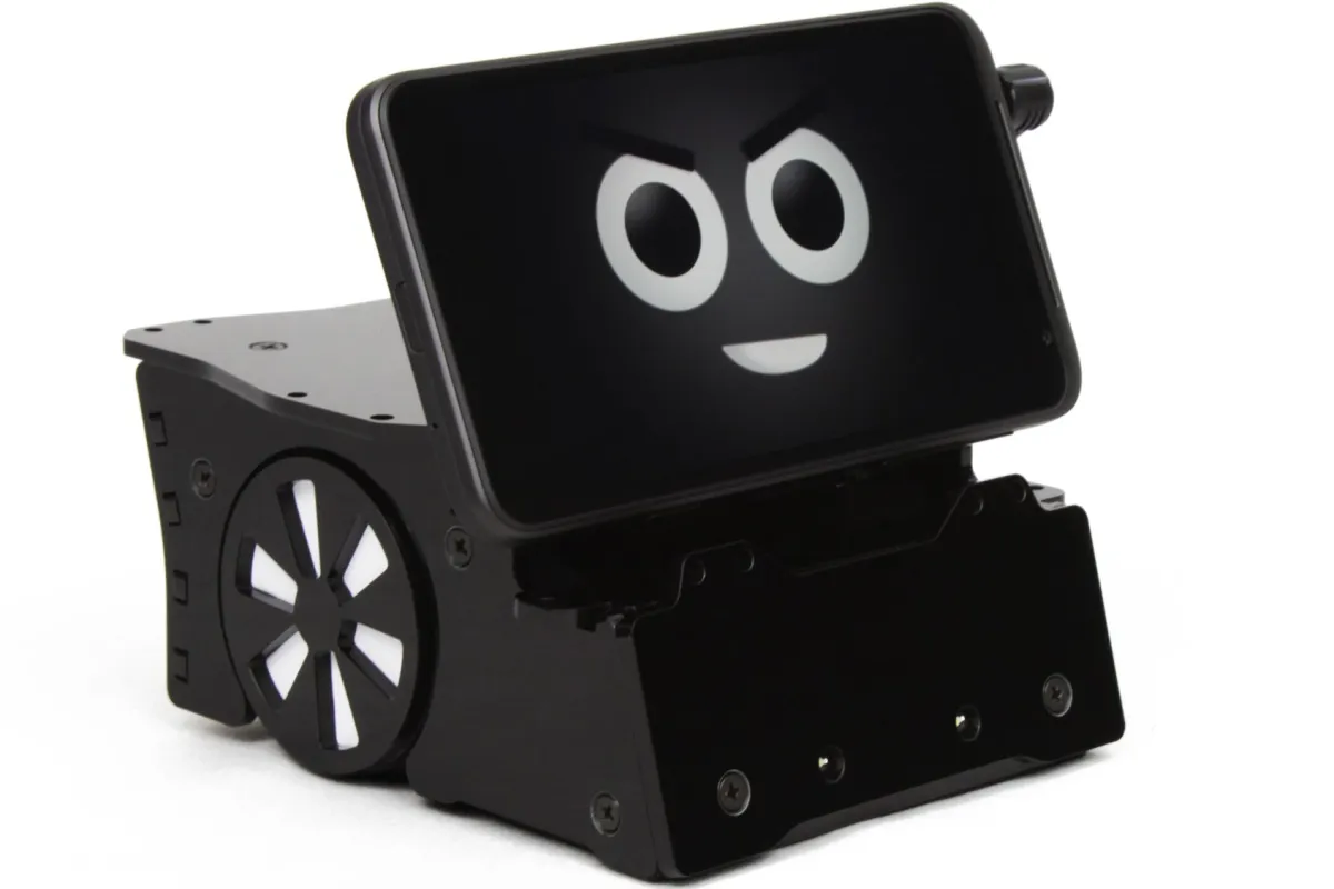 Overdrive Robotics’ smartphone-powered SmartBot