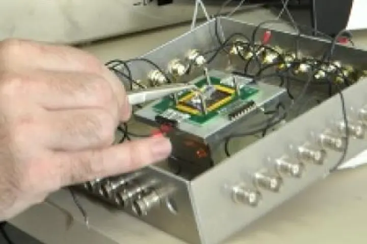 Tel Aviv University's explosive-detecting sensor (Image: AFTAU)