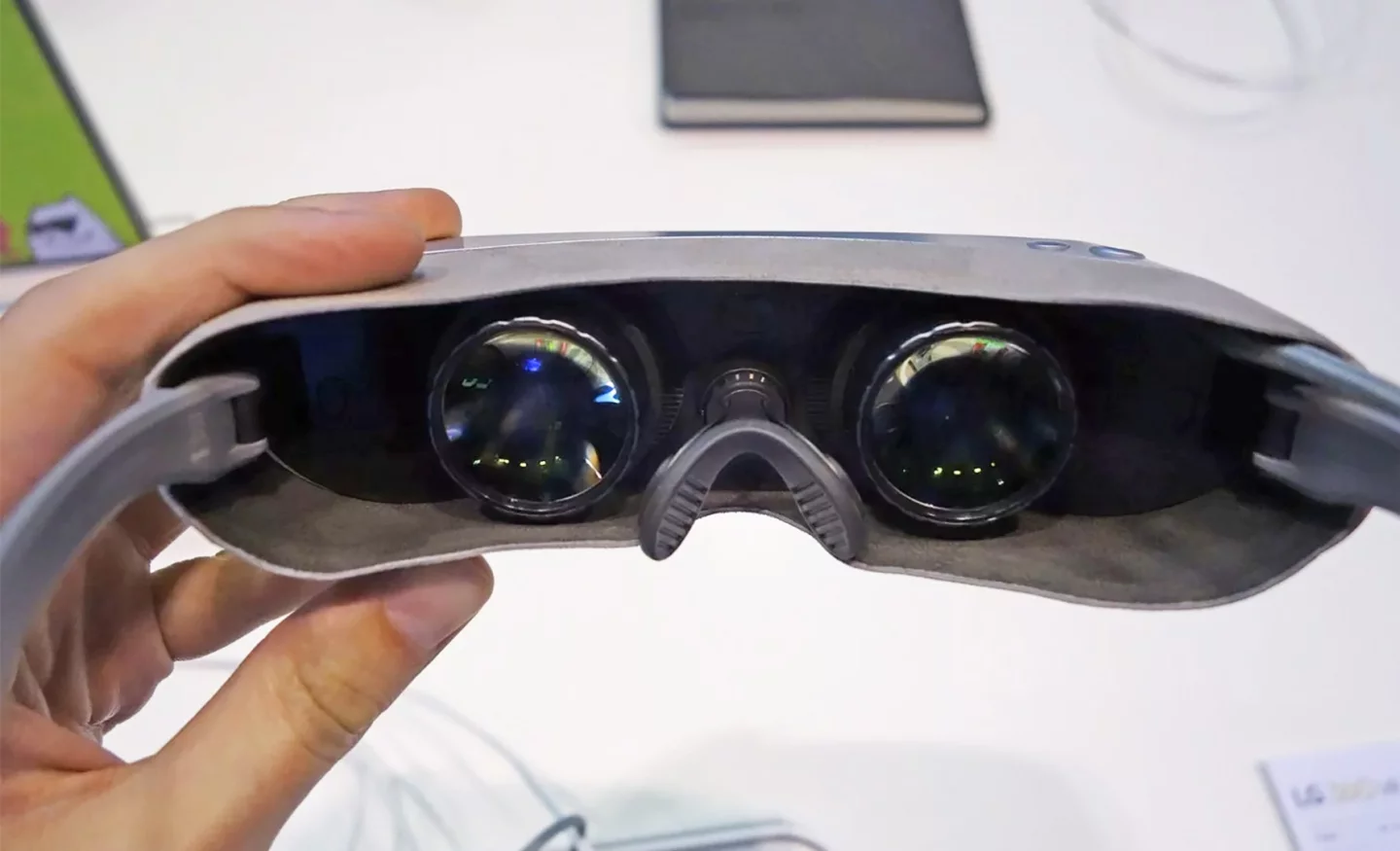 Simple dial adjustments allow you to refocus the LG 360 VR's display