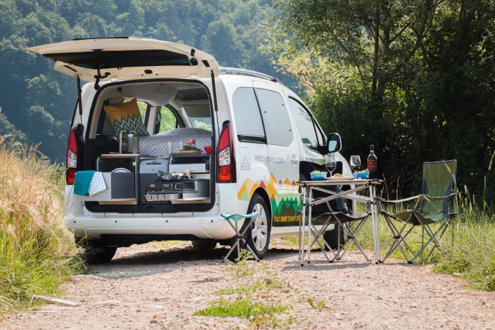 The Nest Cuckoo sets down and makes camp