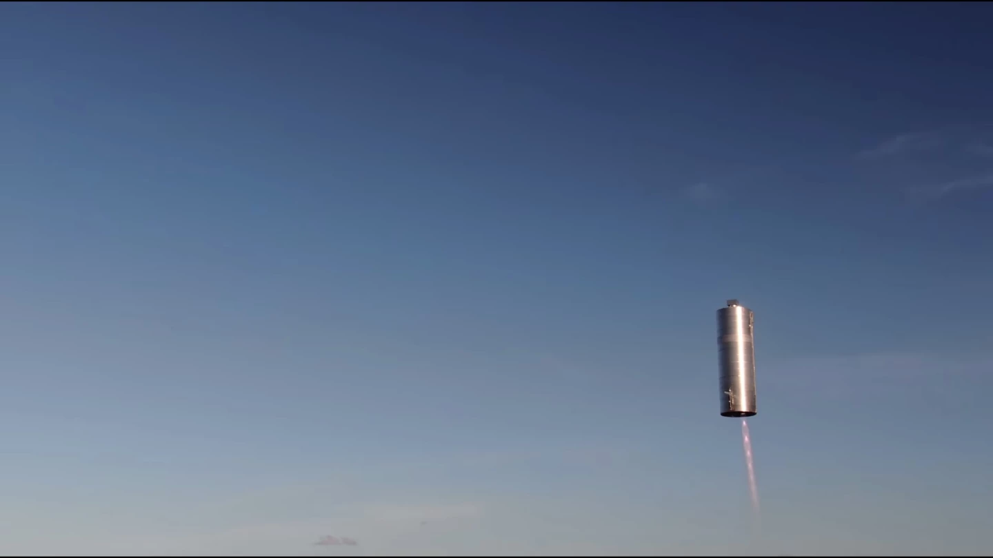 The Starship SN5 in action over Texas