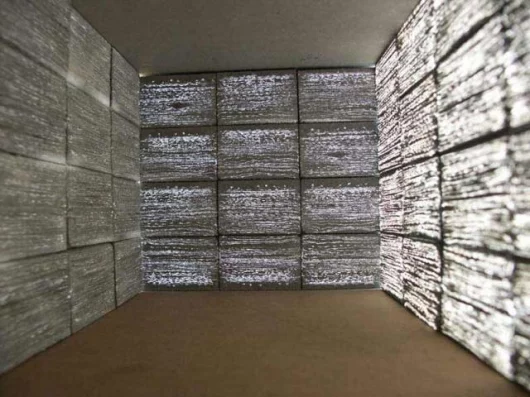The original prototype work was done by Losonczi while he was a post-graduate student at Stockholm Royal University School of Architecture