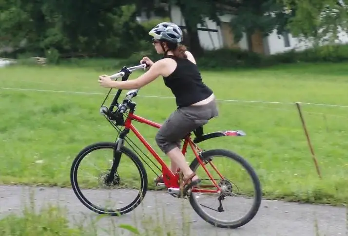 Raxibo Hand-Tret-Velo gives you a full body workout