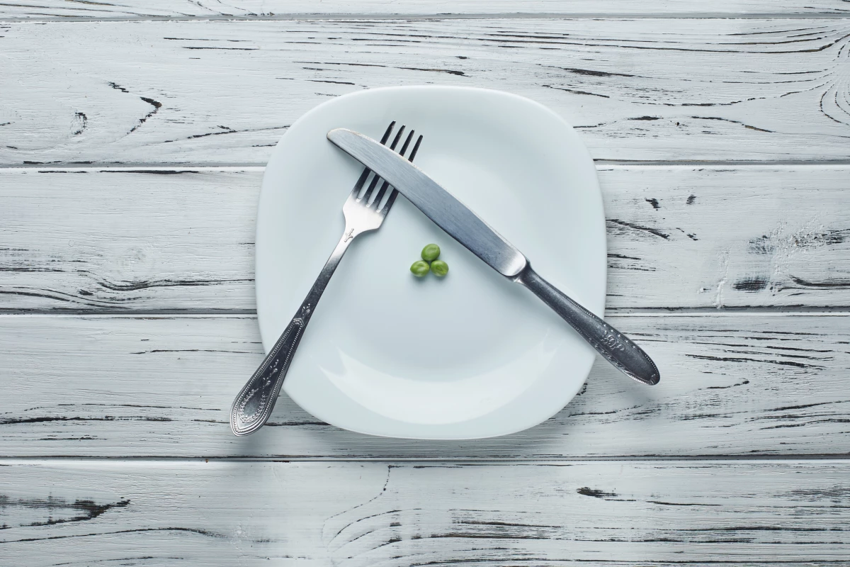 An experimental cancer drug has shown potential in blocking a key hunger pathway, with treated mice experiencing significant weight loss