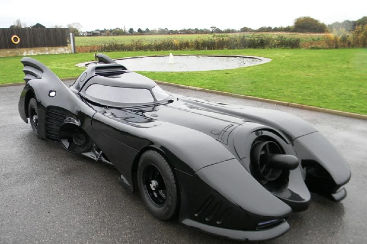 A fully road-legal Batmobile replica is available at auction