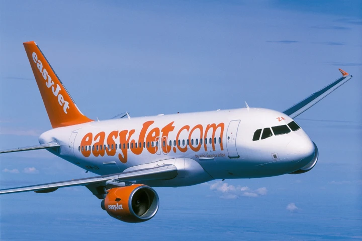 UK-based bargain airline easyJet has thrown its weight behind the development of an electric taxiing system in a bid to cut its fuel consumption and enhance its environmental credibility