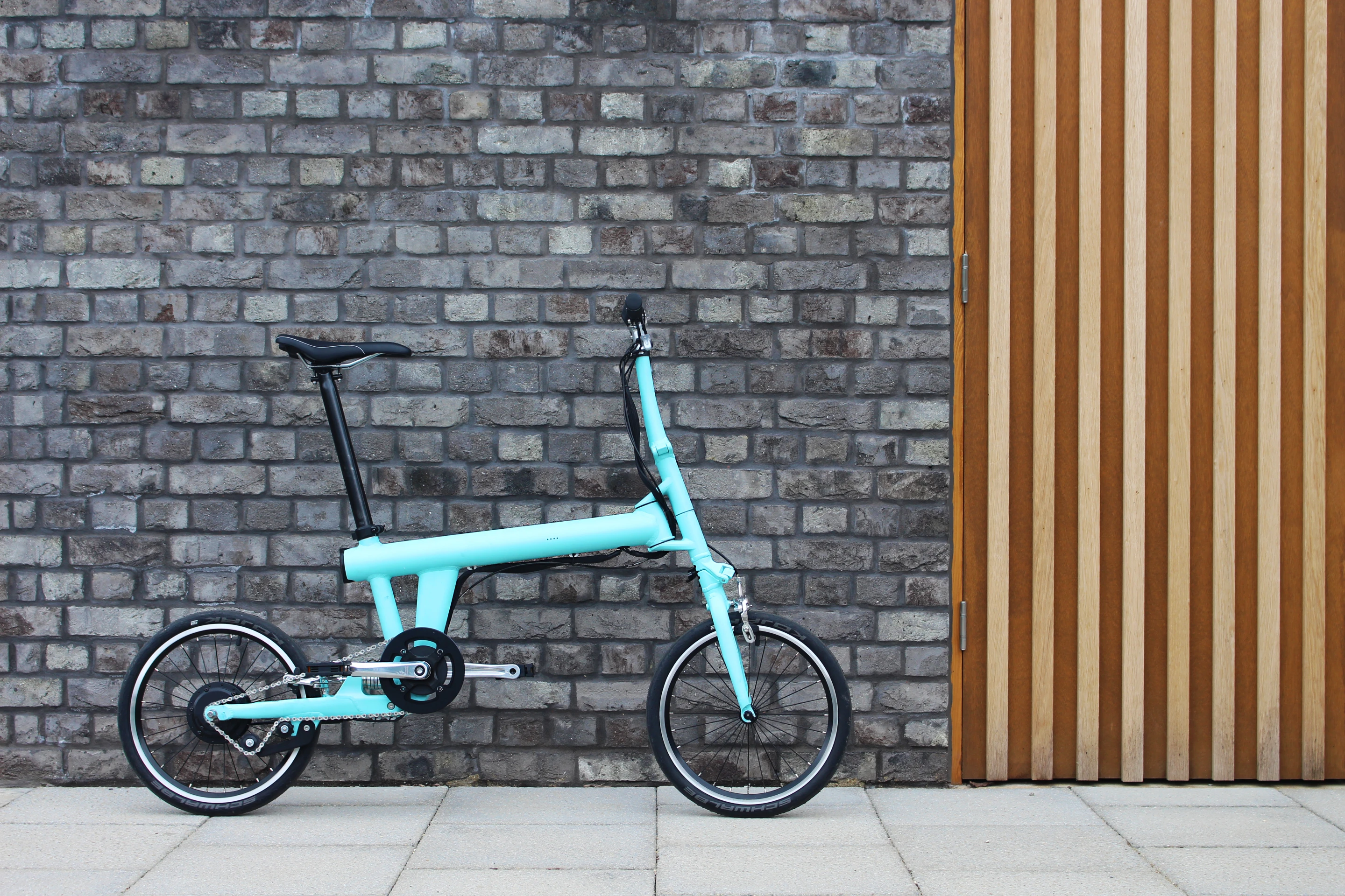 The Flit-16 offers 30 miles of range per charge and the rear hub motor provides pedal assist up to 15.5 mph