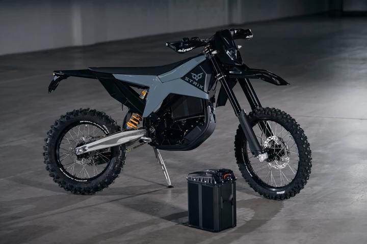 The STRiX enduro is based on a military and defense platform