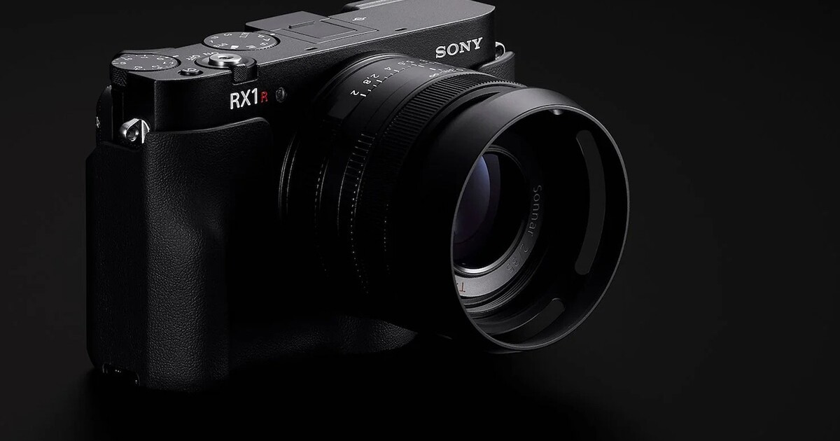 compact camera with 61MP sensor compact camera with 61MP sensor