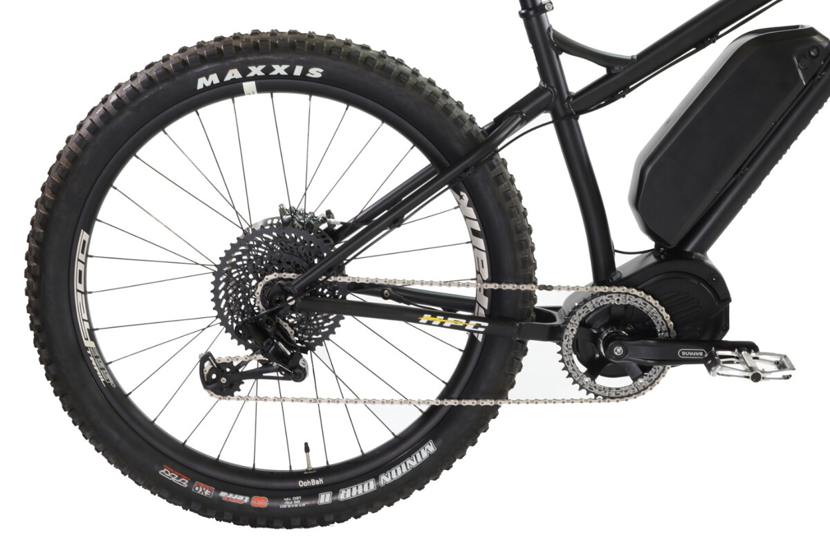 The Scout Pro features a 6061-T6 aluminum frame and custom hydroformed tubing that is hand-welded one at a time in California by HPC