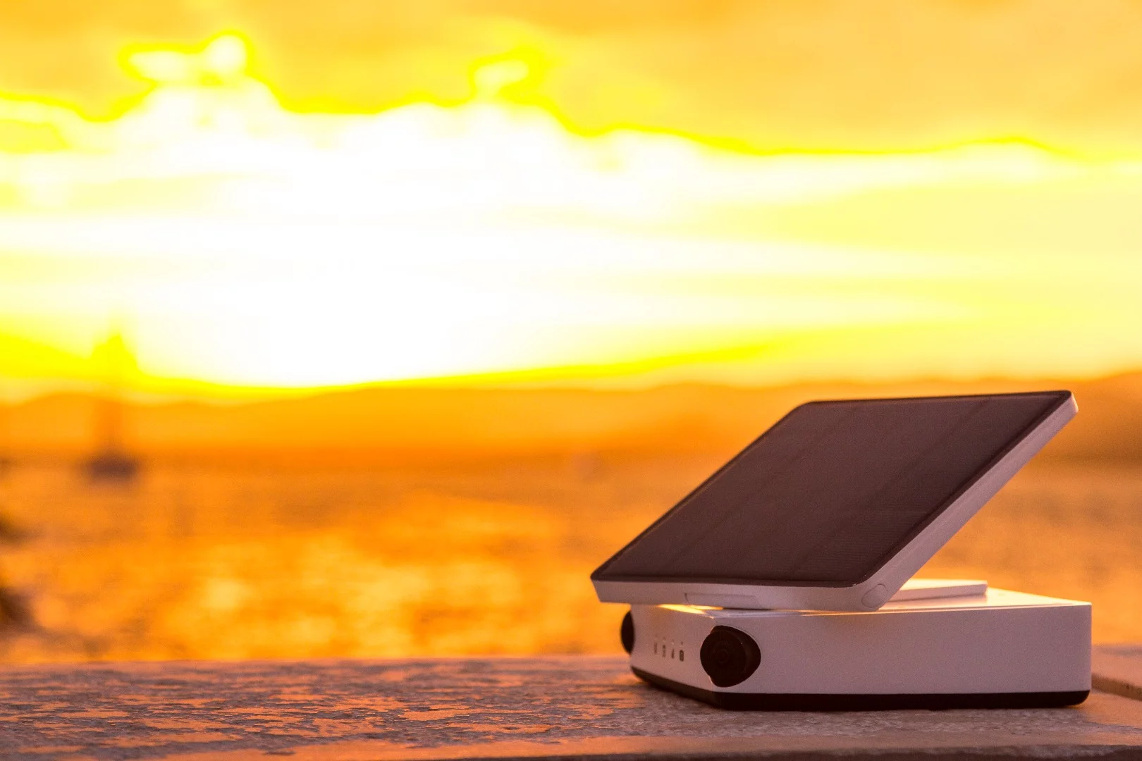 Tikee is a camera system which aims to make it easier to shoot immersive time-lapse videos