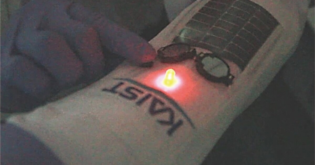 Hybrid Aqueous Battery Charges Up In Under 30 Seconds - 