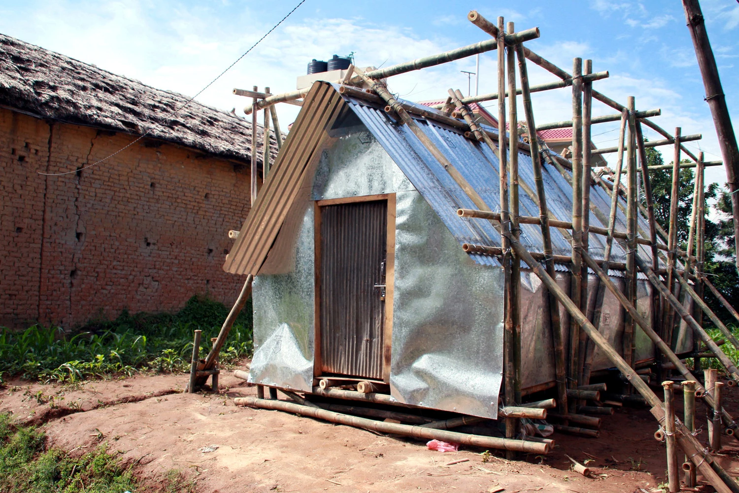 Lai and Suzuki designed a simple bamboo-based framework that could be erected efficiently with materials local to the villages of Nepal, by locals themselves
