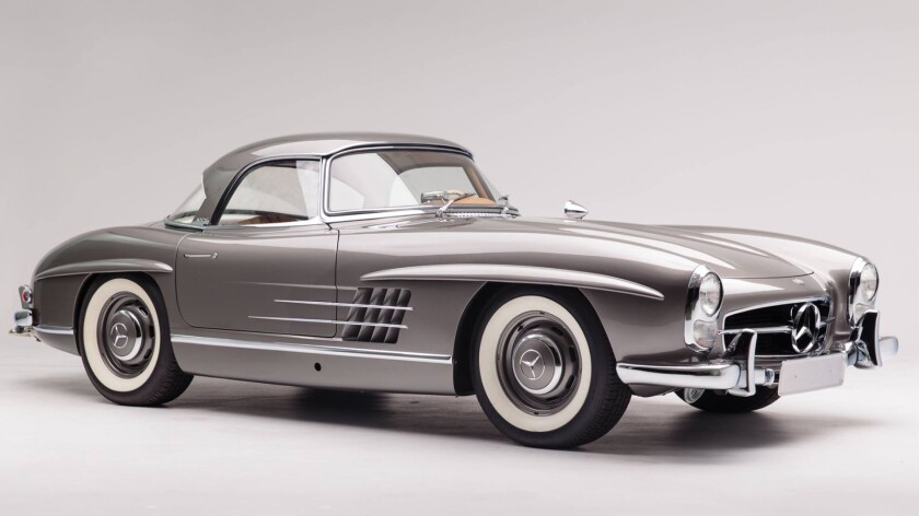 This 1960 Mercedes-Benz 300SL Roadster sold for $1,100,000 at RM-Sotheby's Scottsdale 2018 auction