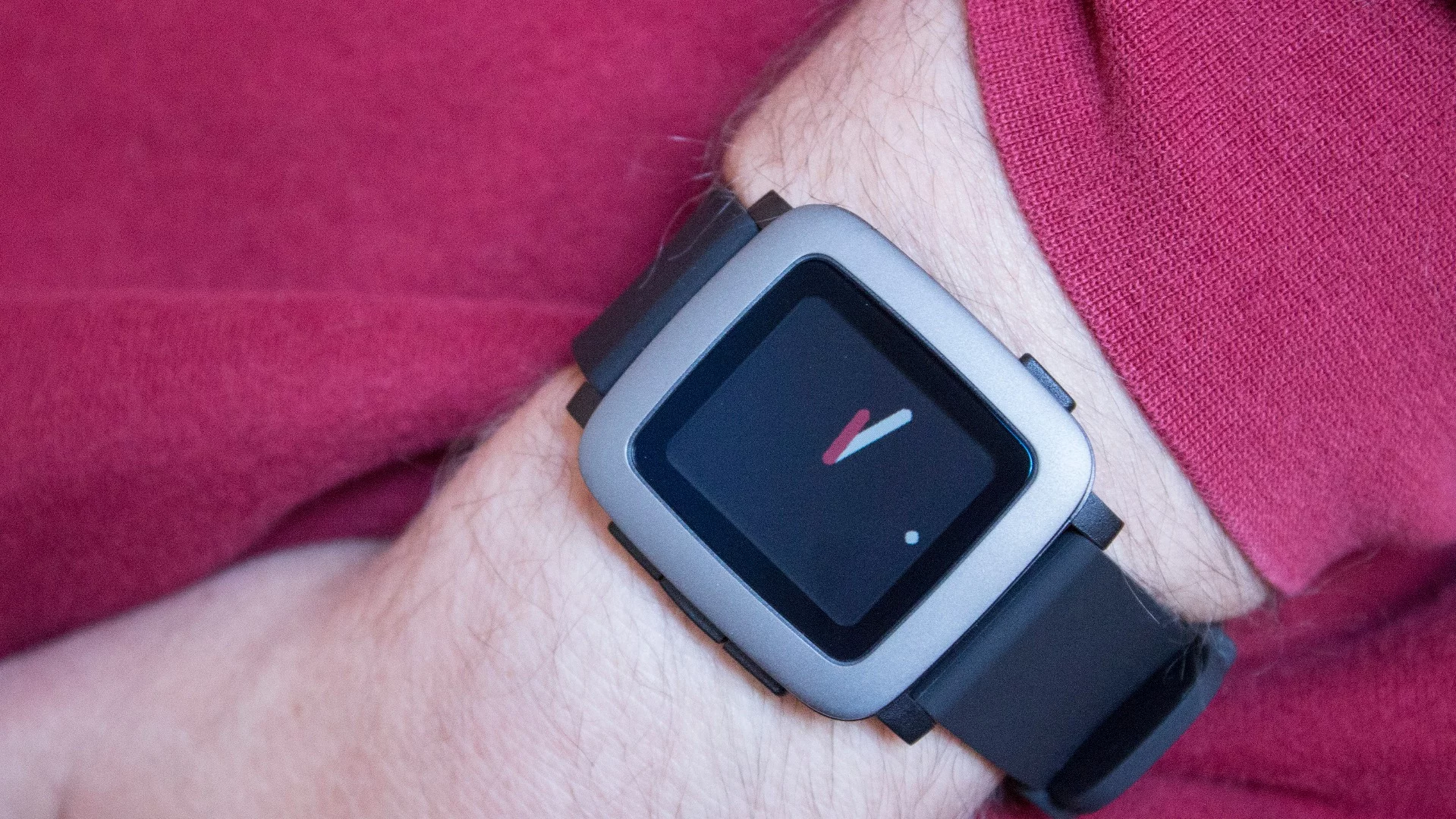 Pebble Time's design didn't tickle our fancy at first, but it's grown on us