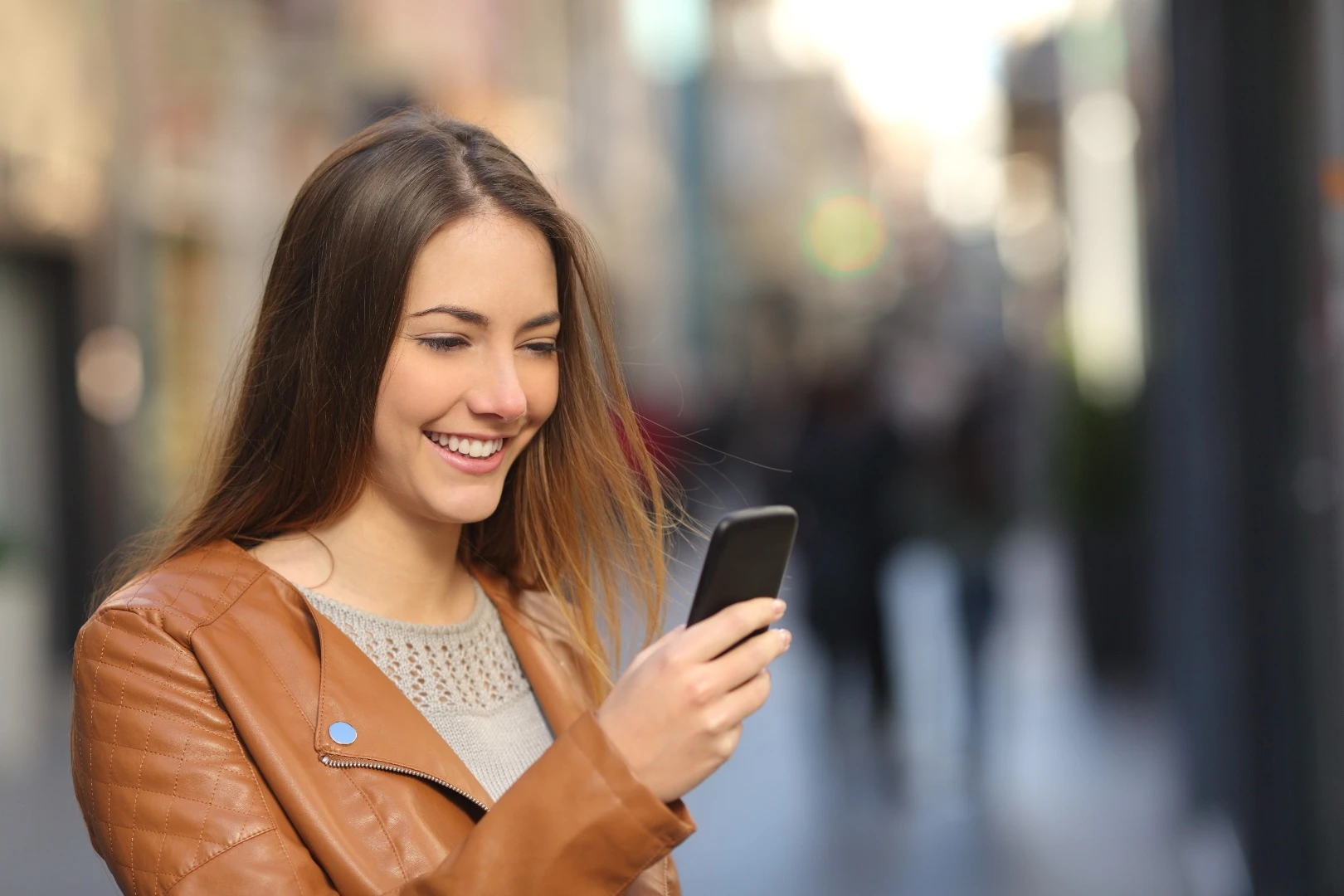 The AlertnessScanner app photographs users' pupils every time they unlock their phone