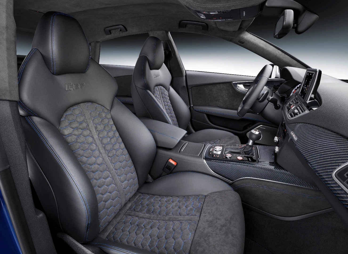 Audi's interiors are always beautifully put together, and the RS7 is no exception