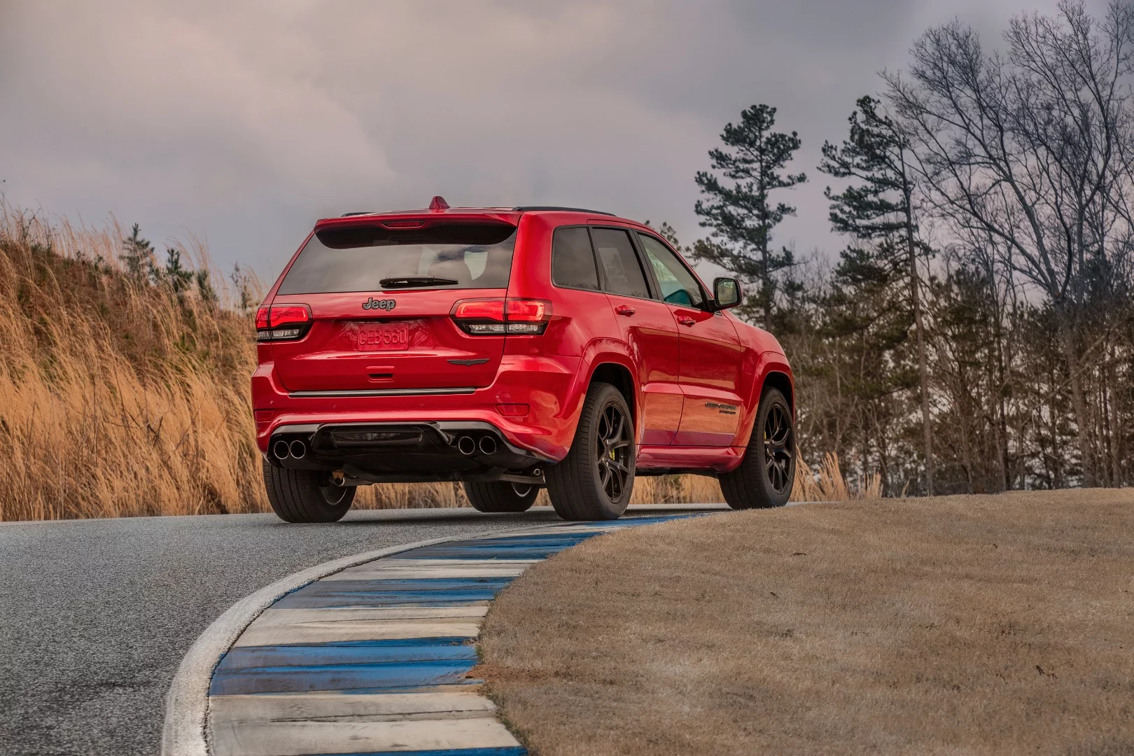 Quad pipes in the Jeep Grand Cherokee Trackhawk hint at its performance potential