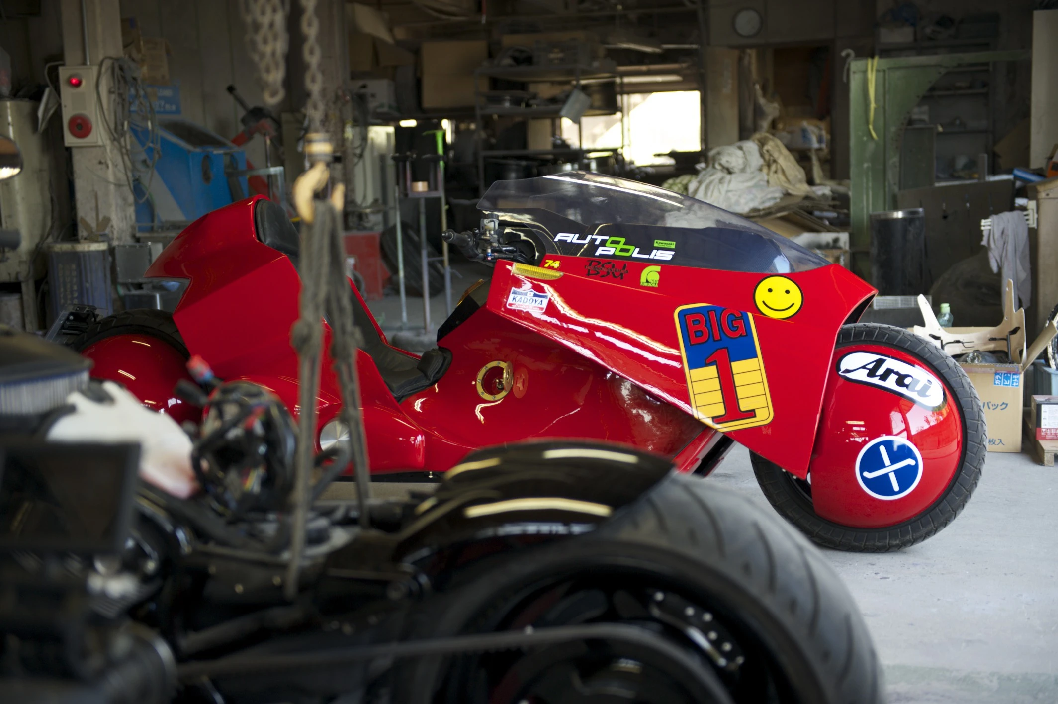 Recently the bike set out on a tour of Japan, starting at Tejima's own Showa Studio auto shop in Fukuoka