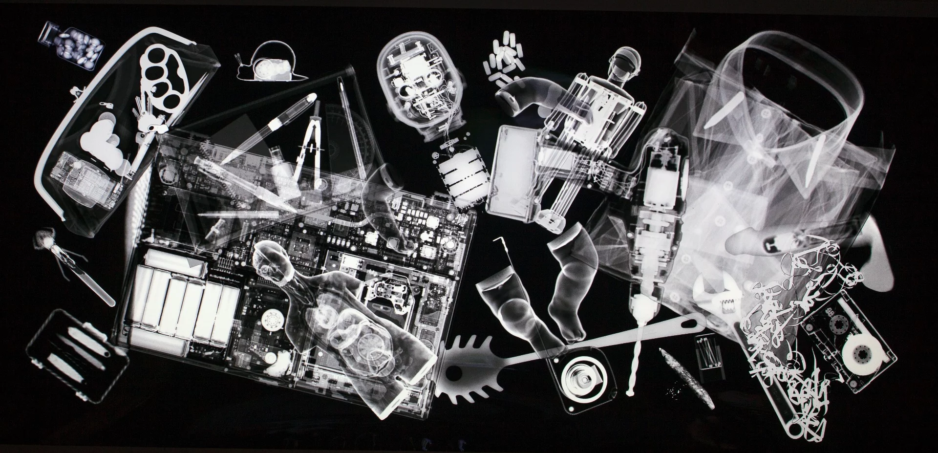 Researchers have developed a way to use regular Wi-Fi signals to screen bags for dangerous objects and chemicals