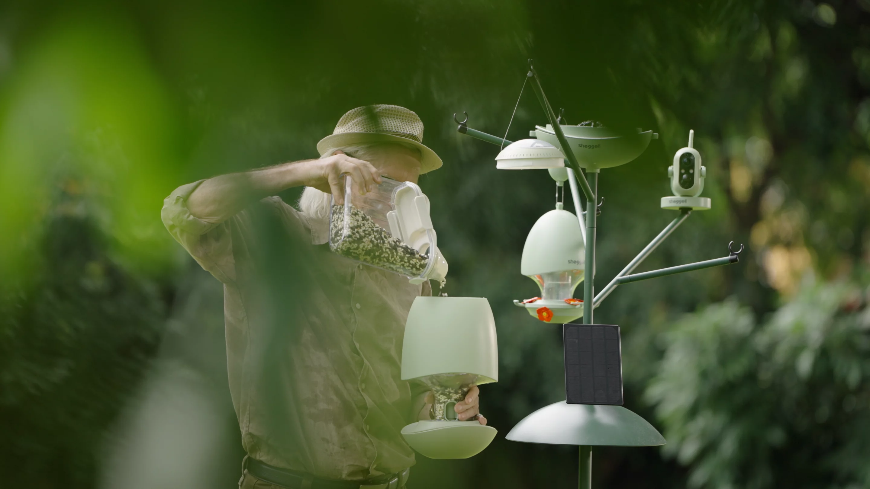 Adding feed and water to the unit is easy, as is cleaning it