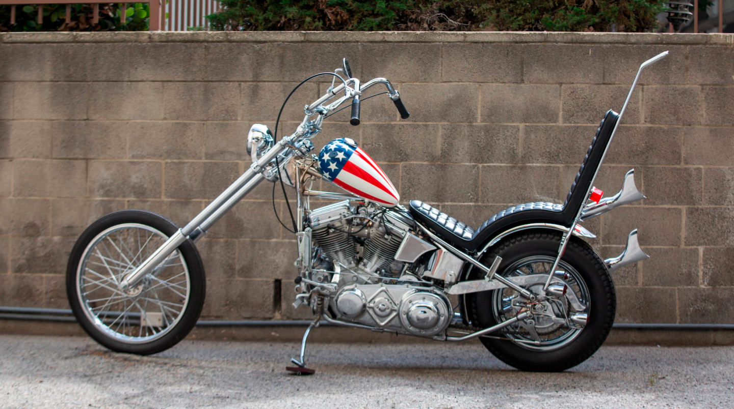 $41,800 | 1948 Harley-Davidson Captain America Replica | Mecum | Estimated price: $75,000 to $100,000 | Official Auction Page