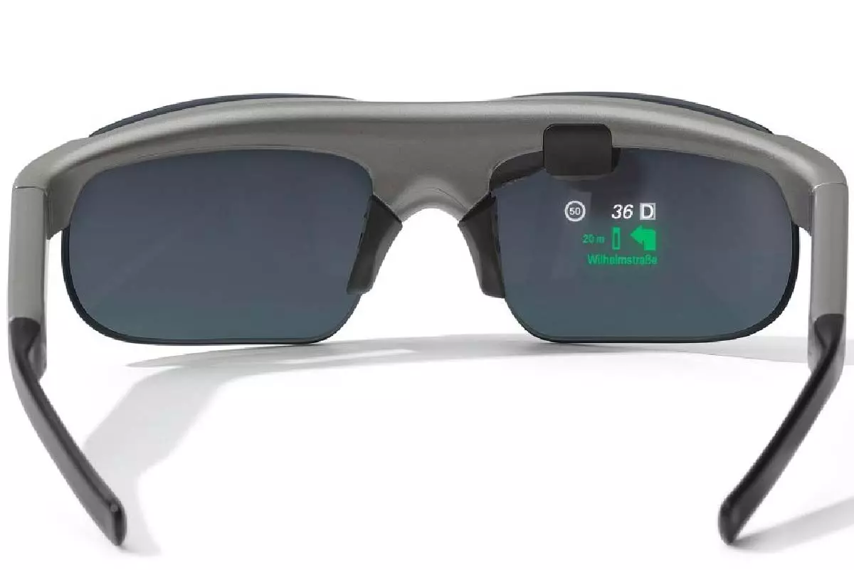 BMW Motorrad ConnectedRide Smartglasses