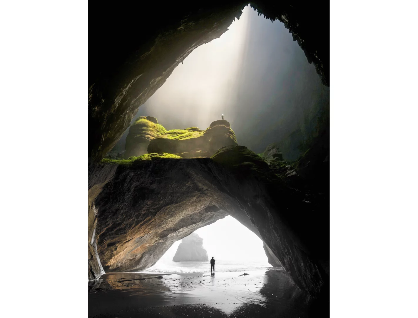 Two Worlds (Credit: Justin Peters CC BY-NC-ND 4.0)