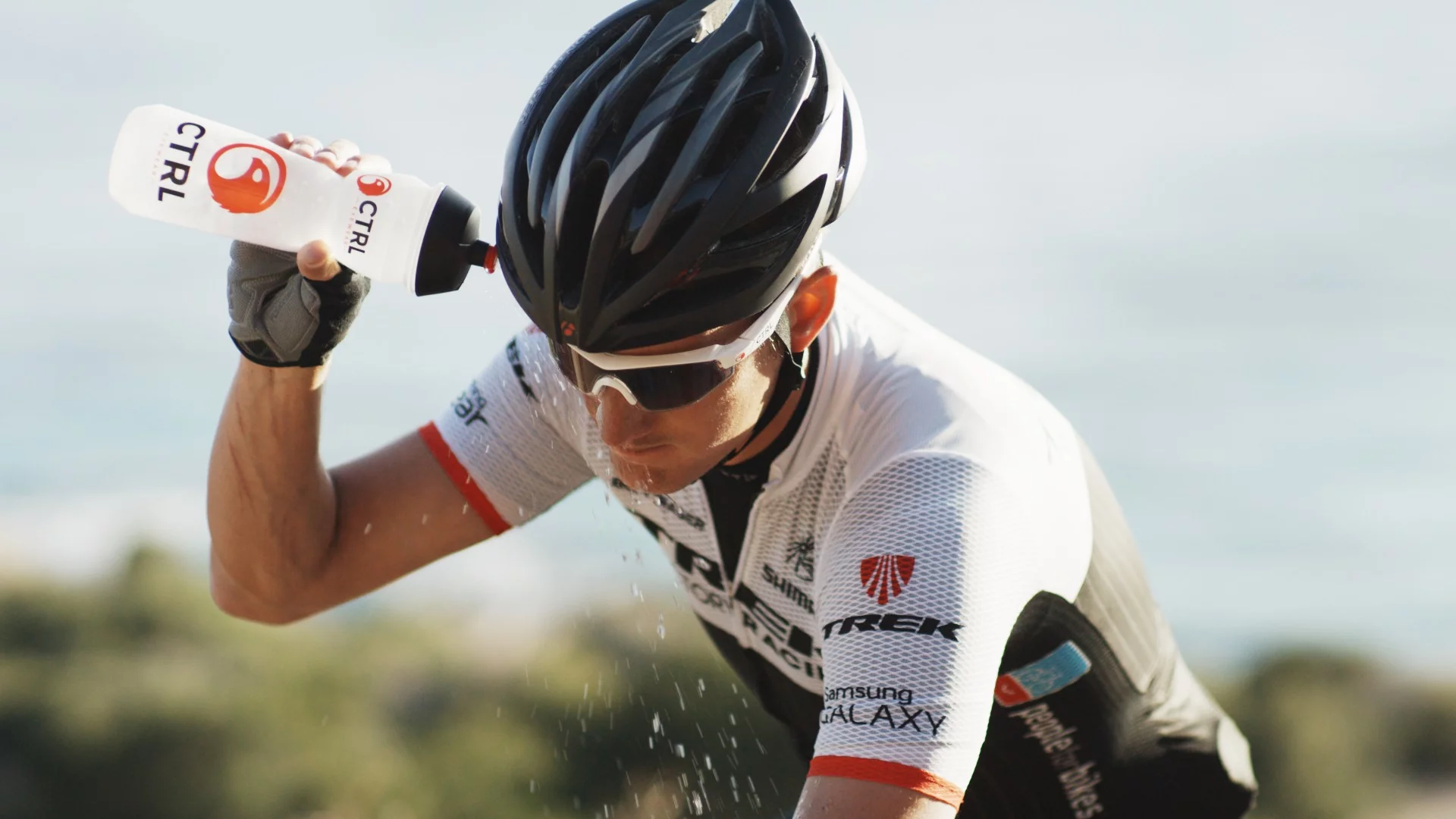 2010 Tour de France winner Andy Schleck endorses the Ctrl One glasses