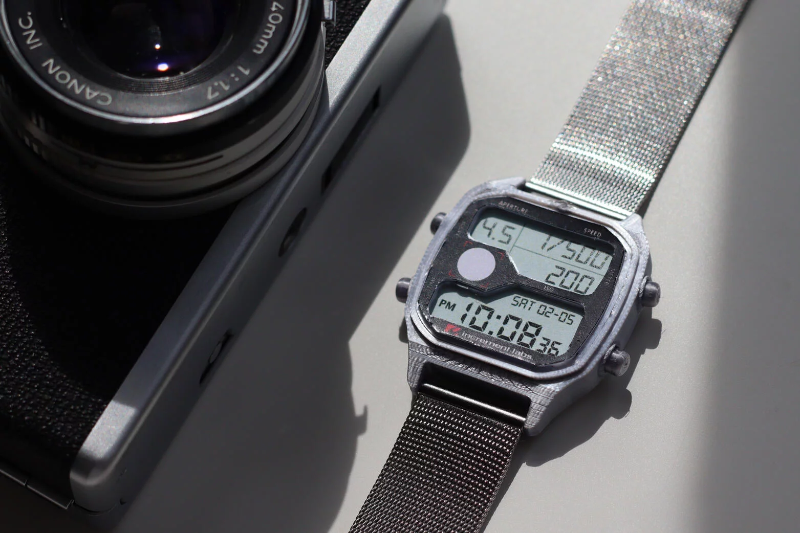 The LMW-V1 watch is presently on Kickstarter