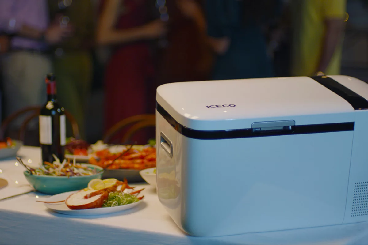 The iFreezer Go20 is available for crowd funding pledge levels as low as $399