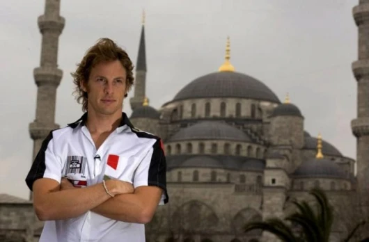 In a perfectly executed two-stop strategy, Jenson extracted the maximum from the car and his racecraft to deliver a performance he later declared as one of his best this season. It was however tinged with some disappointment at the thought of what he migh