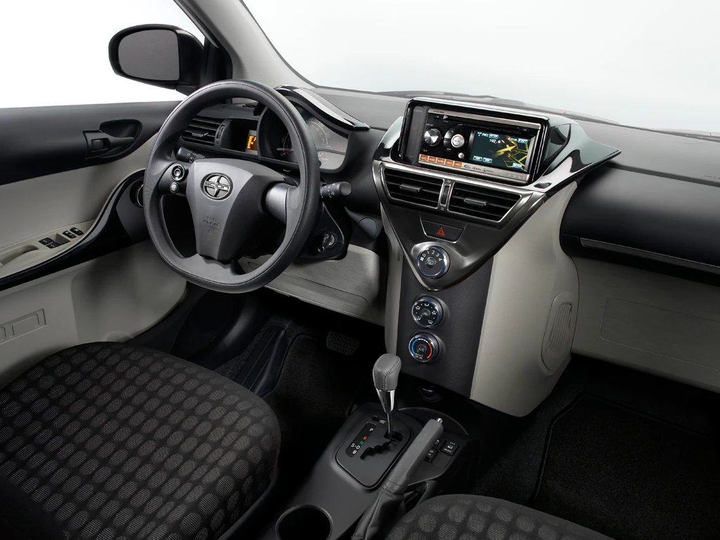 Toyota Scion iQ