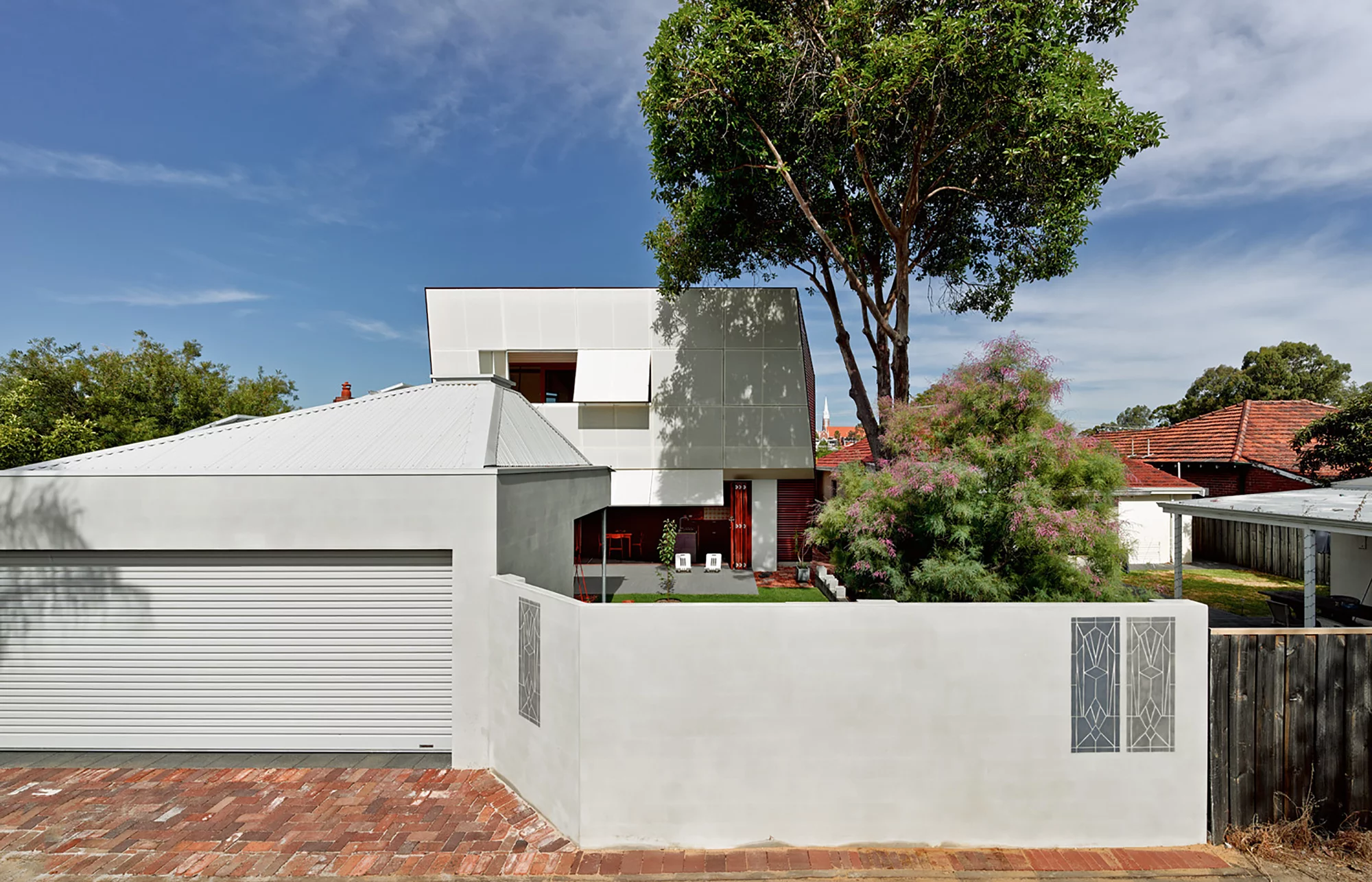 When viewed from the rear, a large white semi-translucent extension is visible (Photo: Peter Bennetts)