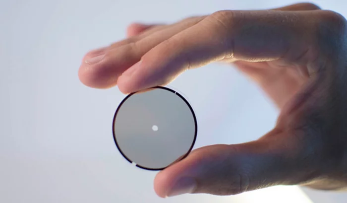 With a clear solar panel layered over the watch face, they claim LunaR can harvest energy from both natural and artificial light