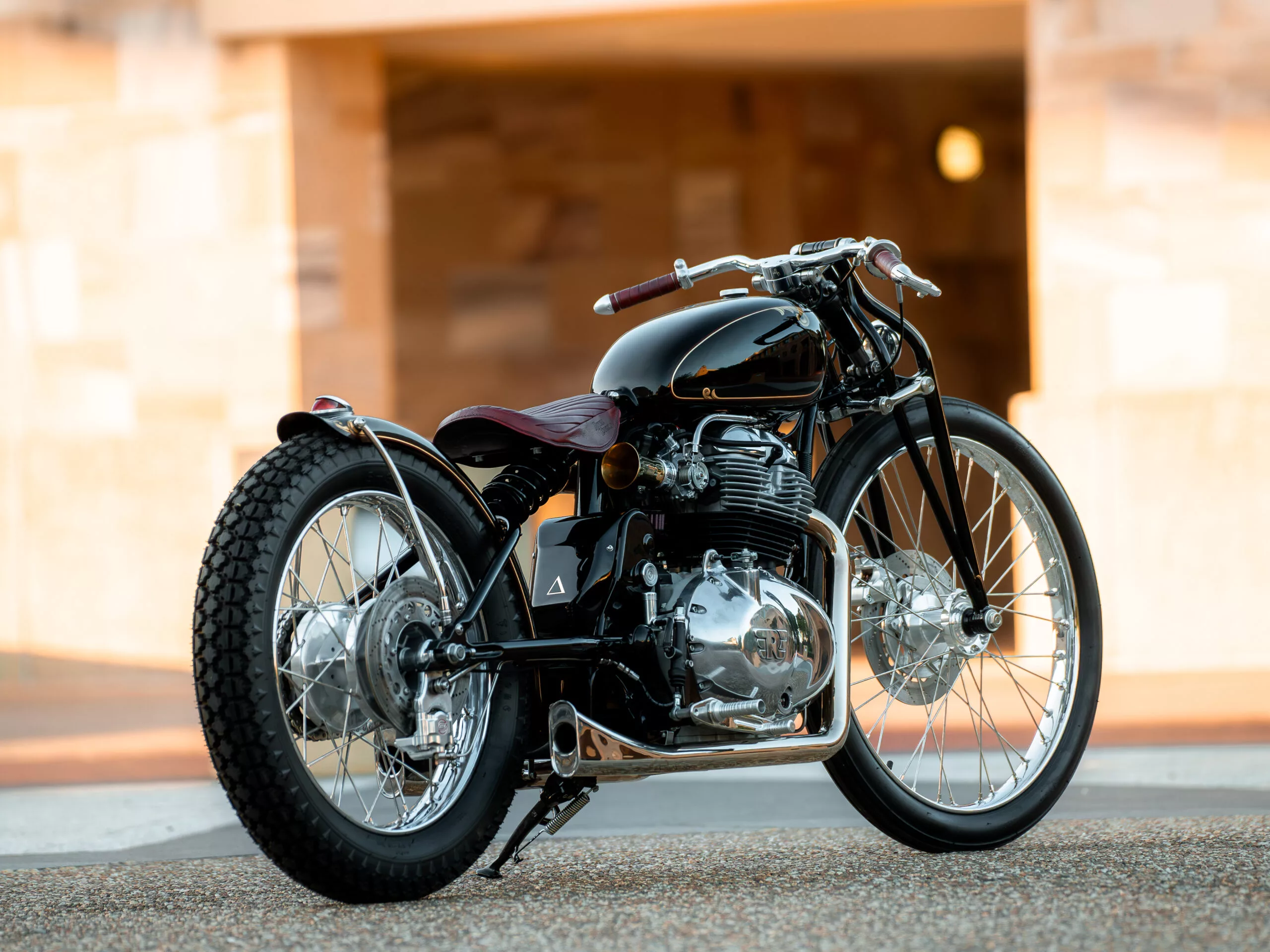 In addition to adding contemporary features like an in-frame oil cooler, the motorcycle's frame underwent major alterations to mimic the vintage hardtail design