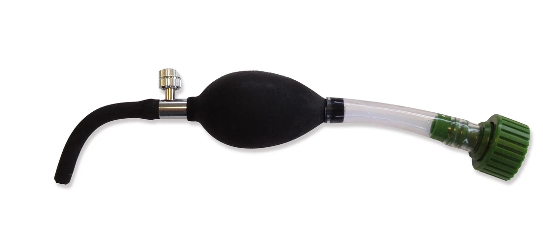 The manual pump filter