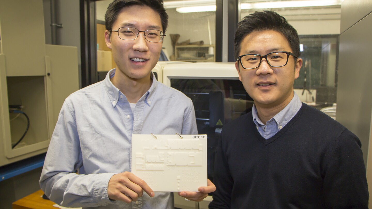 3Dprinted braille maps to show students the way