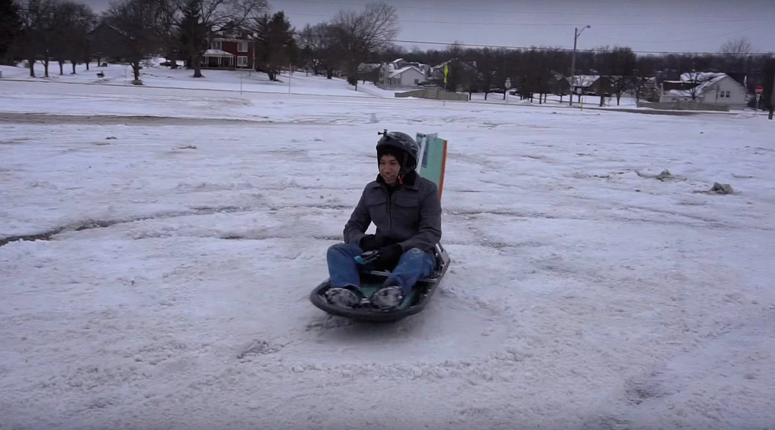 The Sripol air sled is controlled using a turn-by-wire rudder and wireless RC remote