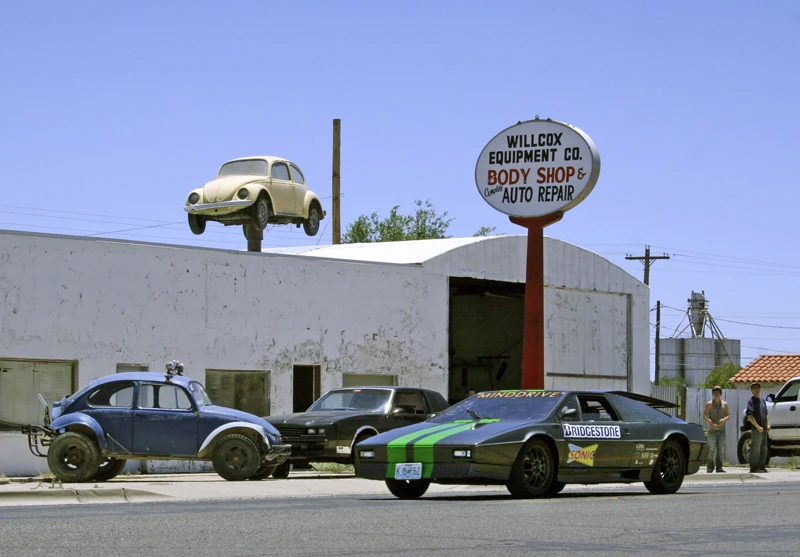 Leaving Willcox, the electric Lotus Esprit with student Elias Williams at the wheel