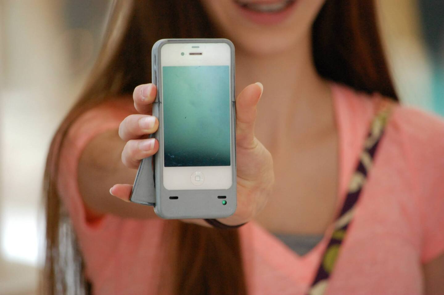 One minute of squeezing the lever will equal about 30 seconds of talk time, according to the designers